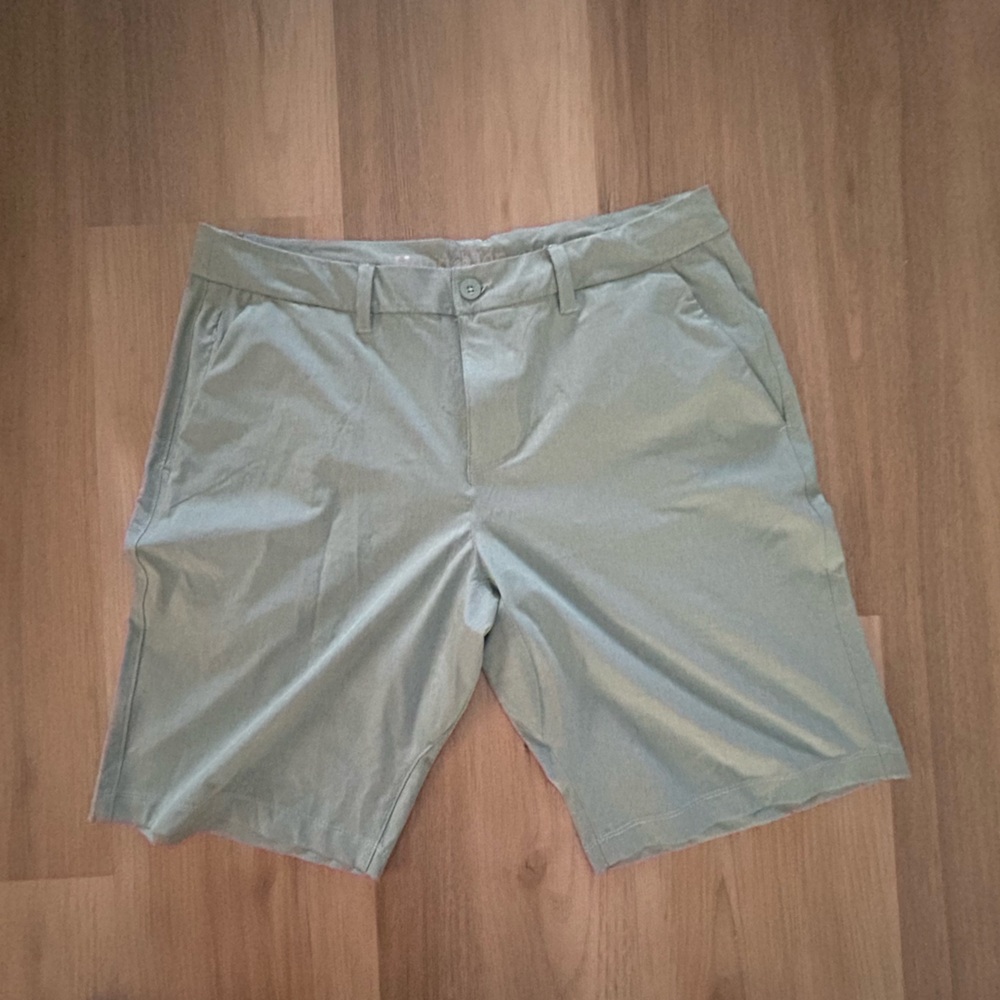 Hang Ten Men's Light Gray Hybrid Shorts